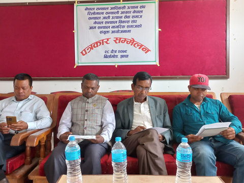एमाले अध्यक्ष ओलीले सन्थाललाई सतार र सन्थाली महिलालाई क्या बोल्ड भनेको भन्दै समुदायद्वारा आपत्ती 
