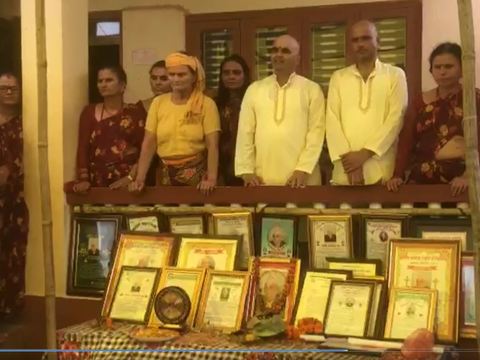 नेपाल परिवारद्वारा  माध्यमिक विद्यालयमा कुबेर मन छात्रवृत्ति कोष  स्थापना