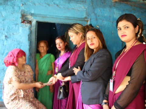 मेची महाकाली बुहारी संयुक्त आवाजले  गरे स्तन क्यान्सर  पिडितलाई  सहयोग 