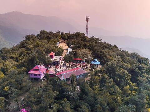 पाथीभरा मन्दिरको करोडौं भेटी हिनामिना !: जिल्ला प्रशासन र रोङ गाउँपालिकाबीच विवाद