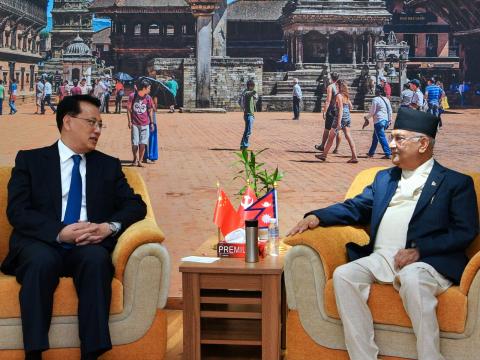 एमाले अध्यक्ष ओली र सिपिसीका नेता युआनबीच भेट