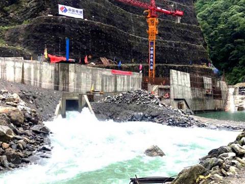 मेलम्चीमा मध्यकालीन सुधारको काम गरिने