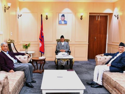 प्रतिपक्षीहरूले राजीनामा मागेकोमा प्रधानमन्त्री प्रचण्डको असन्तुष्टि