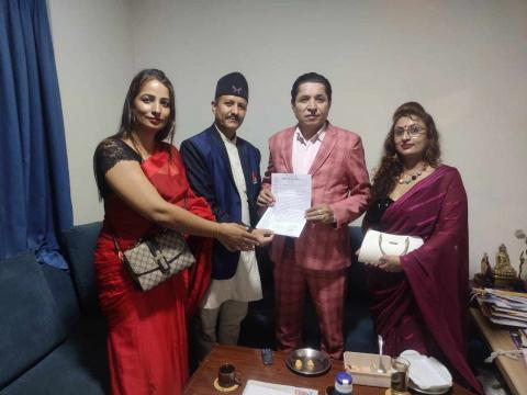 एक इट्टा माग्दै  झापाली कलाकार राजधानीमा 