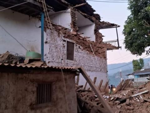 भूकम्पबाट घाइते थप एक जनाको मृत्यु, मृतकको संख्या १५४ पुग्यो