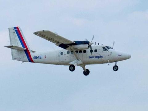 राँझा विमानस्थलबाट आपतकालीन उडान