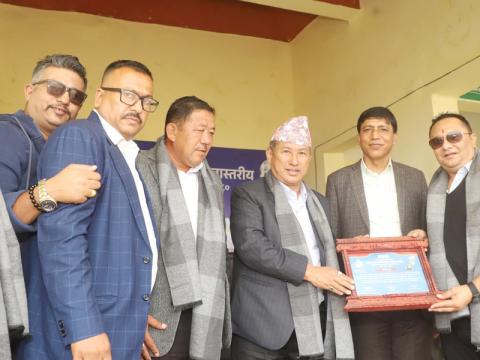  झापा गोल्डकपका अध्यक्ष   विनोद बस्नेत सम्मानीत                        