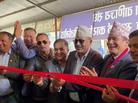 बिर्तामोडमा व्यवसायीको चुनावः स्वतन्त्र व्यावसायिक प्यानलको सम्पर्क कार्यालय स्थापना 