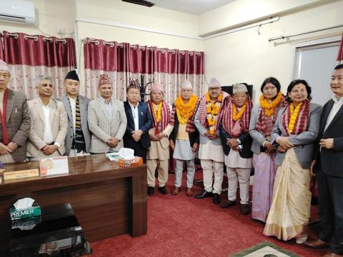 थपिए कोशी प्रदेशमा  चार मन्त्री र दुुई राज्यमन्त्री