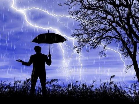 देशको पूर्वी भूभागमा मनसुनी प्रणालीको प्रभाव, चट्याङसहित बर्षाको संभावना