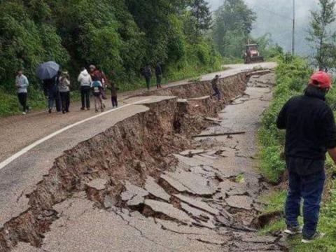भोजपुरमा मध्यपहाडी लोकमार्ग भासियो