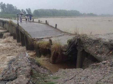बिरिङफुल भत्कियो आवागमन बन्द