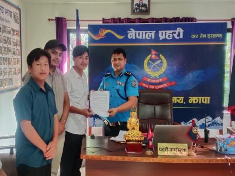 विद्यालयमा जंक फूड प्रतिबन्ध गराउन लागि पर्दै विप्लव नेतृत्वको नेकपाका जनवर्गीय संगठन
