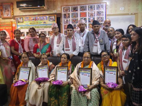 पितृ स्मरण, दिवङ्गत पत्नी सम्मान र बाल प्रतिभा पुरस्कार वितरण 