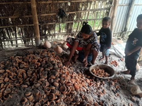 कुमाल समुदायको पुर्ख्यौली पेसा सङ्कटमा