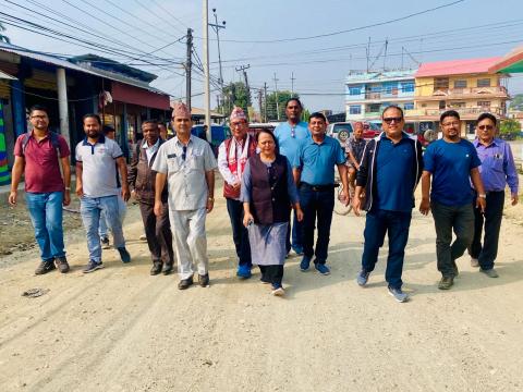  निर्माणधिन बुट्टाबारी-प्याकुरेल चोक सडक खण्डको अनुगमन