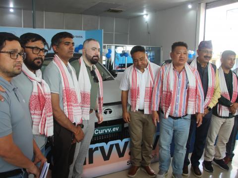 बिर्तामोडमा टाटाको नयाँ इभिहरू सार्वजनिक