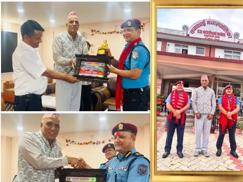 कनकाई नगरपालिकाले गर्यो झापाका एसपी केसी र डिएसपी बिष्टलाई ससम्मान बिदाई