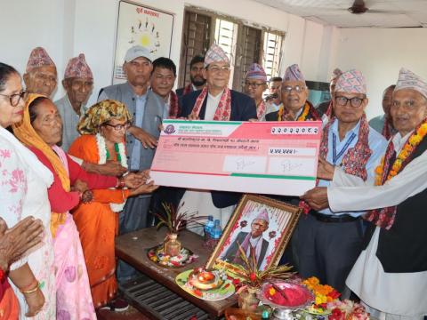 स्व. लोकबहादुर कार्कीको स्मृतिमा अक्षयकोष स्थापना 