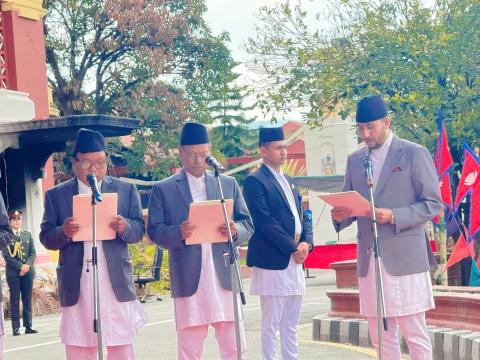 नवनियुक्त चार मन्त्रीहरूले लिए सपथ