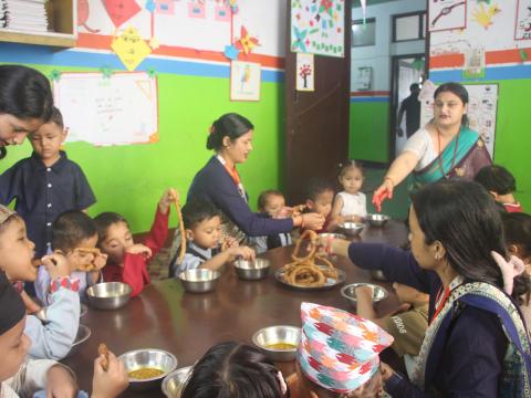 लिङ्कन मन्टेश्वरी    देउसी–भैलो कार्यक्रम सम्पन्न, बालबालिकामार्फत संस्कृतिको संरक्षणमा जोड