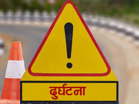 पर्सामा जन्ती बोकेको कार दुर्घटना हुँदा चालकको मृत्यु