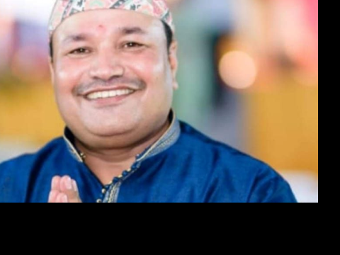 पर्सा क्षेत्र नं. २ का नेकपा उम्मेदवार मनोज चौधरी पक्राउ