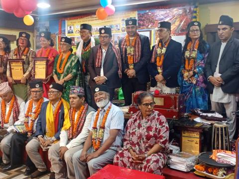 धुमधामका साथ मनाइयो साहित्य चौतारी बिर्तामोडको २७ औँ वार्षिकोत्सव र २१३ औँ भानु जयन्ती धुमधामका साथ मनाइयो साहित्य चौतारी बिर्तामोडको २७ औँ वार्षिकोत्सव र २१३ औँ भानु जयन्ती